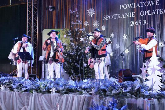 Chełm. Opłatek powiatowy. "Kolędy i Pastorałki na Góralską Nutę" [GALERIA ZDJĘĆ]