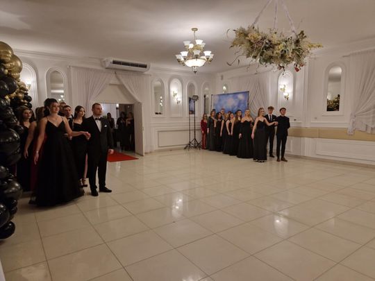 Studniówka IV Liceum Ogólnokształcącego w Chełmie [GALERIA ZDJĘC]