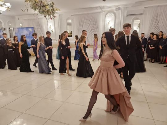 Studniówka IV Liceum Ogólnokształcącego w Chełmie [GALERIA ZDJĘC]