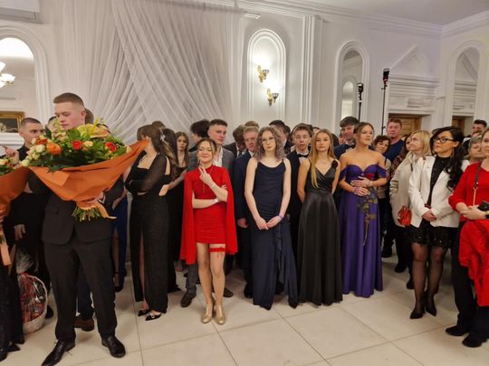 Studniówka IV Liceum Ogólnokształcącego w Chełmie [GALERIA ZDJĘC]