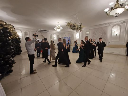 Studniówka IV Liceum Ogólnokształcącego w Chełmie [GALERIA ZDJĘC]