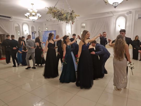 Studniówka IV Liceum Ogólnokształcącego w Chełmie [GALERIA ZDJĘC]