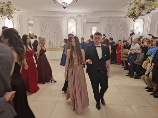 Studniówka IV Liceum Ogólnokształcącego w Chełmie [GALERIA ZDJĘC]