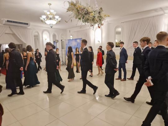 Studniówka IV Liceum Ogólnokształcącego w Chełmie [GALERIA ZDJĘC]