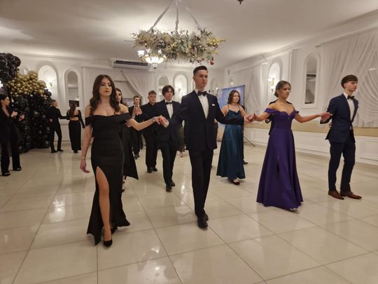 Studniówka IV Liceum Ogólnokształcącego w Chełmie [GALERIA ZDJĘC]