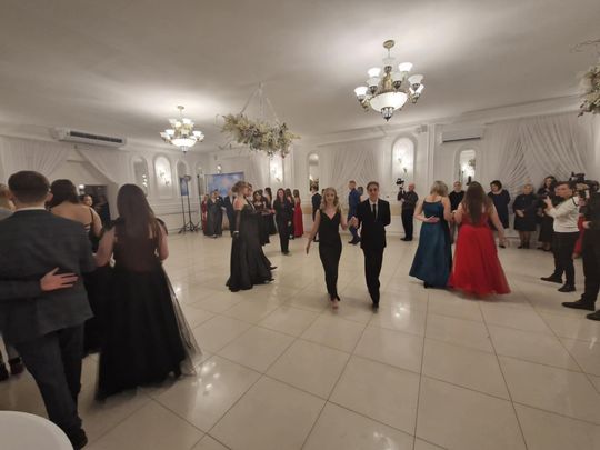 Studniówka IV Liceum Ogólnokształcącego w Chełmie [GALERIA ZDJĘC]