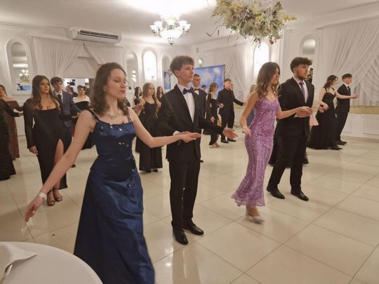 Studniówka IV Liceum Ogólnokształcącego w Chełmie [GALERIA ZDJĘC]