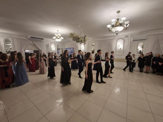 Studniówka IV Liceum Ogólnokształcącego w Chełmie [GALERIA ZDJĘC]