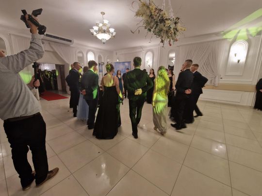 Studniówka IV Liceum Ogólnokształcącego w Chełmie [GALERIA ZDJĘC]