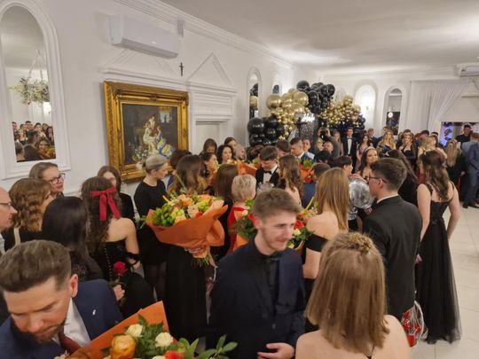 Studniówka IV Liceum Ogólnokształcącego w Chełmie [GALERIA ZDJĘC]