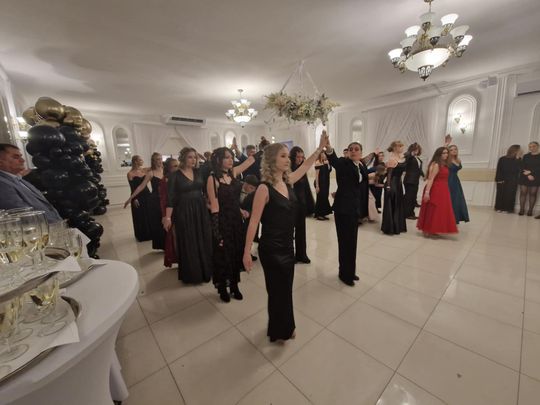 Studniówka IV Liceum Ogólnokształcącego w Chełmie [GALERIA ZDJĘC]