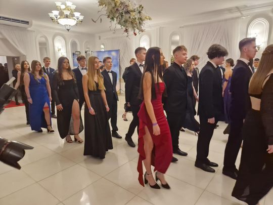 Studniówka IV Liceum Ogólnokształcącego w Chełmie [GALERIA ZDJĘC]