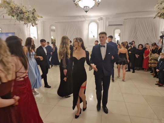 Studniówka IV Liceum Ogólnokształcącego w Chełmie [GALERIA ZDJĘC]