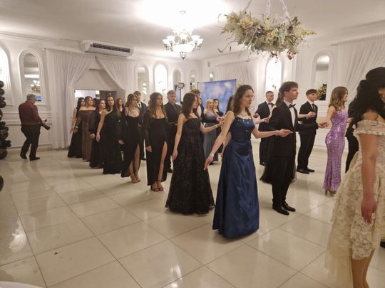 Studniówka IV Liceum Ogólnokształcącego w Chełmie [GALERIA ZDJĘC]