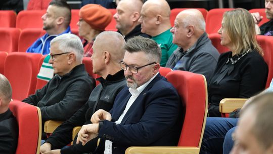 Chełm. Uroczysta sesja  rady miasta. 2025 - Rok Jubileuszowy ChKS Chełmianka Chełm [GALERIA ZDJĘĆ]