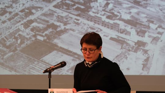 Chełm. Uroczysta sesja  rady miasta. 2025 - Rok Jubileuszowy ChKS Chełmianka Chełm [GALERIA ZDJĘĆ]