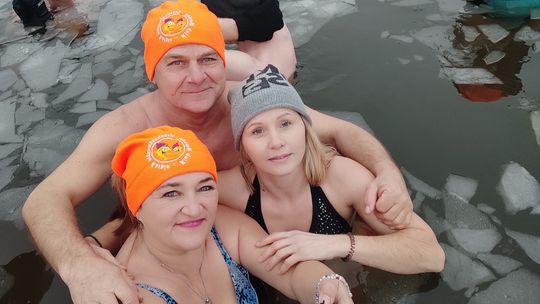 Zimna woda niestraszna Krasnostawskim Karpiom! [GALERIA ZDJĘĆ]