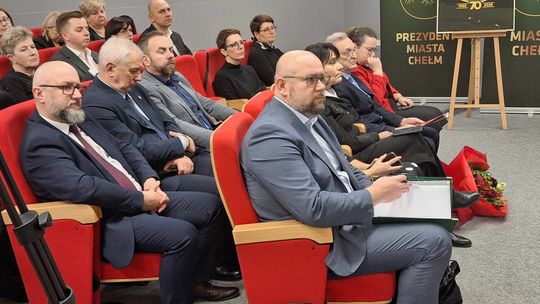 Chełm. Uroczysta sesja  rady miasta. 2025 - Rok Jubileuszowy ChKS Chełmianka Chełm [GALERIA ZDJĘĆ]