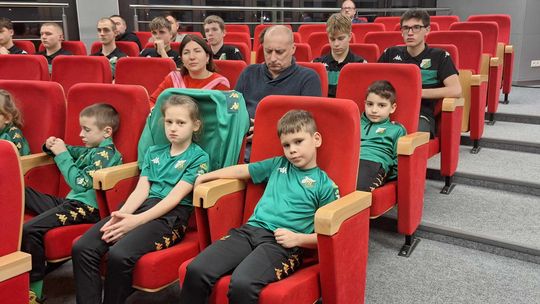 Chełm. Uroczysta sesja  rady miasta. 2025 - Rok Jubileuszowy ChKS Chełmianka Chełm [GALERIA ZDJĘĆ]