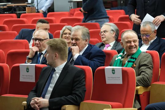 Chełm. Uroczysta sesja  rady miasta. 2025 - Rok Jubileuszowy ChKS Chełmianka Chełm [GALERIA ZDJĘĆ]