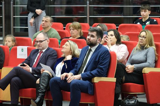 Chełm. Uroczysta sesja  rady miasta. 2025 - Rok Jubileuszowy ChKS Chełmianka Chełm [GALERIA ZDJĘĆ]