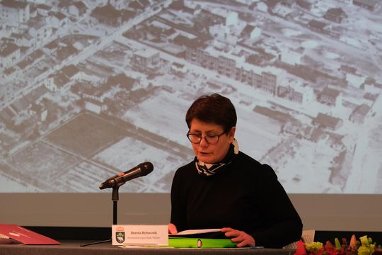 Chełm. Uroczysta sesja  rady miasta. 2025 - Rok Jubileuszowy ChKS Chełmianka Chełm [GALERIA ZDJĘĆ]