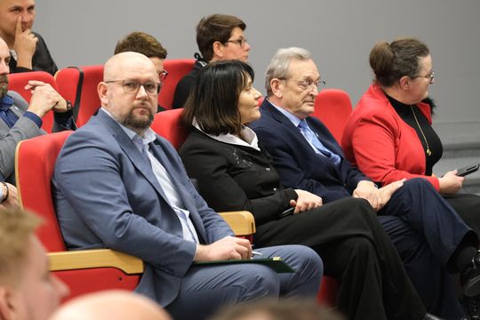 Chełm. Uroczysta sesja  rady miasta. 2025 - Rok Jubileuszowy ChKS Chełmianka Chełm [GALERIA ZDJĘĆ]