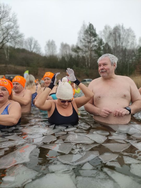 Zimna woda niestraszna Krasnostawskim Karpiom! [GALERIA ZDJĘĆ]