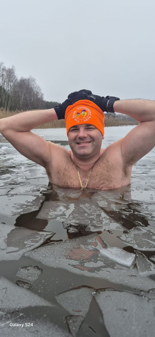 Zimna woda niestraszna Krasnostawskim Karpiom! [GALERIA ZDJĘĆ]