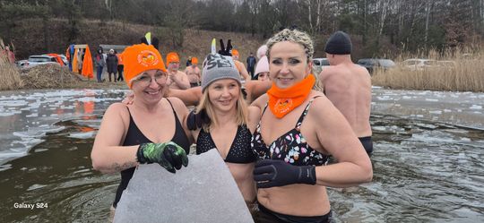 Zimna woda niestraszna Krasnostawskim Karpiom! [GALERIA ZDJĘĆ]