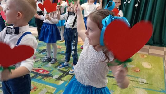 Chełm. Dzień Babci i Dziadka w Przedszkolu Miejskim nr 11 [GALERIA ZDJĘĆ]