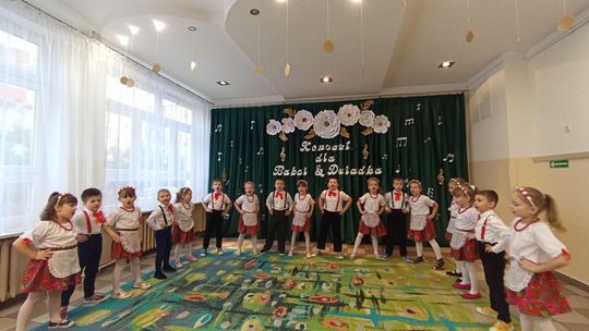 Chełm. Dzień Babci i Dziadka w Przedszkolu Miejskim nr 11 [GALERIA ZDJĘĆ]