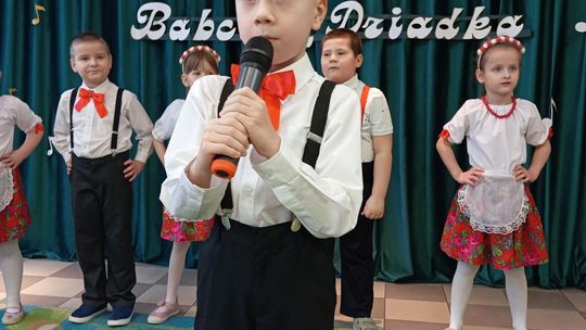 Chełm. Dzień Babci i Dziadka w Przedszkolu Miejskim nr 11 [GALERIA ZDJĘĆ]