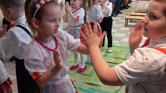 Chełm. Dzień Babci i Dziadka w Przedszkolu Miejskim nr 11 [GALERIA ZDJĘĆ]