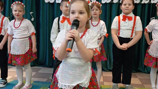 Chełm. Dzień Babci i Dziadka w Przedszkolu Miejskim nr 11 [GALERIA ZDJĘĆ]