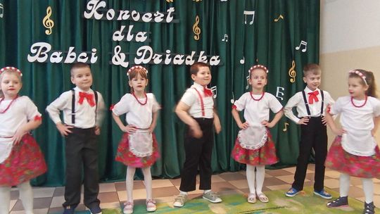 Chełm. Dzień Babci i Dziadka w Przedszkolu Miejskim nr 11 [GALERIA ZDJĘĆ]