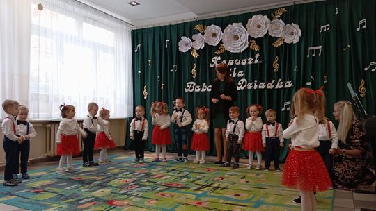 Chełm. Dzień Babci i Dziadka w Przedszkolu Miejskim nr 11 [GALERIA ZDJĘĆ]