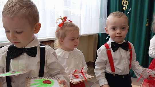 Chełm. Dzień Babci i Dziadka w Przedszkolu Miejskim nr 11 [GALERIA ZDJĘĆ]