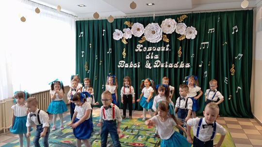 Chełm. Dzień Babci i Dziadka w Przedszkolu Miejskim nr 11 [GALERIA ZDJĘĆ]