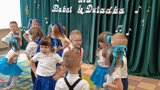 Chełm. Dzień Babci i Dziadka w Przedszkolu Miejskim nr 11 [GALERIA ZDJĘĆ]