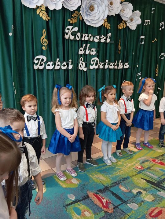 Chełm. Dzień Babci i Dziadka w Przedszkolu Miejskim nr 11 [GALERIA ZDJĘĆ]