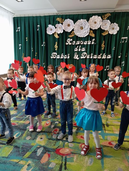 Chełm. Dzień Babci i Dziadka w Przedszkolu Miejskim nr 11 [GALERIA ZDJĘĆ]