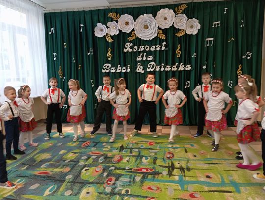 Chełm. Dzień Babci i Dziadka w Przedszkolu Miejskim nr 11 [GALERIA ZDJĘĆ]