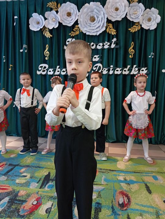 Chełm. Dzień Babci i Dziadka w Przedszkolu Miejskim nr 11 [GALERIA ZDJĘĆ]