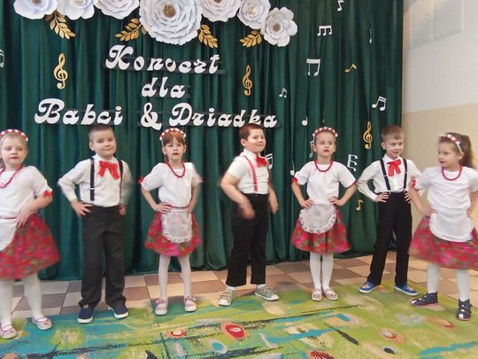 Chełm. Dzień Babci i Dziadka w Przedszkolu Miejskim nr 11 [GALERIA ZDJĘĆ]