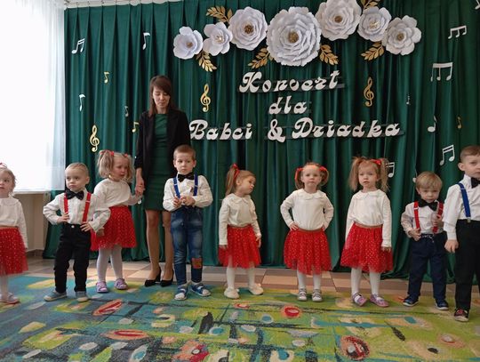 Chełm. Dzień Babci i Dziadka w Przedszkolu Miejskim nr 11 [GALERIA ZDJĘĆ]