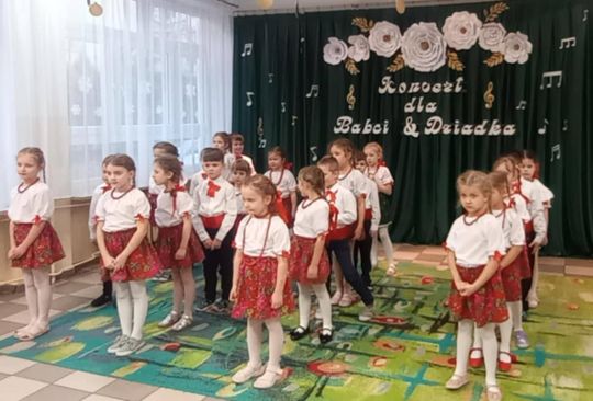 Chełm. Dzień Babci i Dziadka w Przedszkolu Miejskim nr 11 [GALERIA ZDJĘĆ]