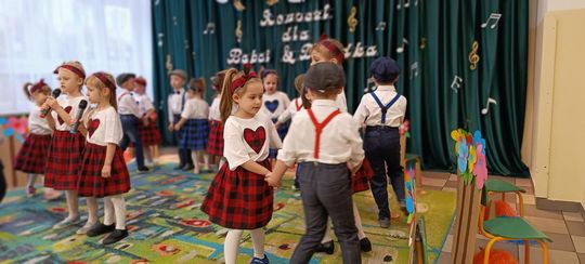 Chełm. Dzień Babci i Dziadka w Przedszkolu Miejskim nr 11 [GALERIA ZDJĘĆ]