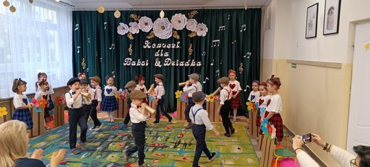 Chełm. Dzień Babci i Dziadka w Przedszkolu Miejskim nr 11 [GALERIA ZDJĘĆ]