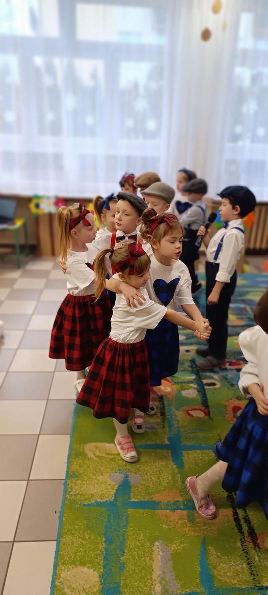 Chełm. Dzień Babci i Dziadka w Przedszkolu Miejskim nr 11 [GALERIA ZDJĘĆ]